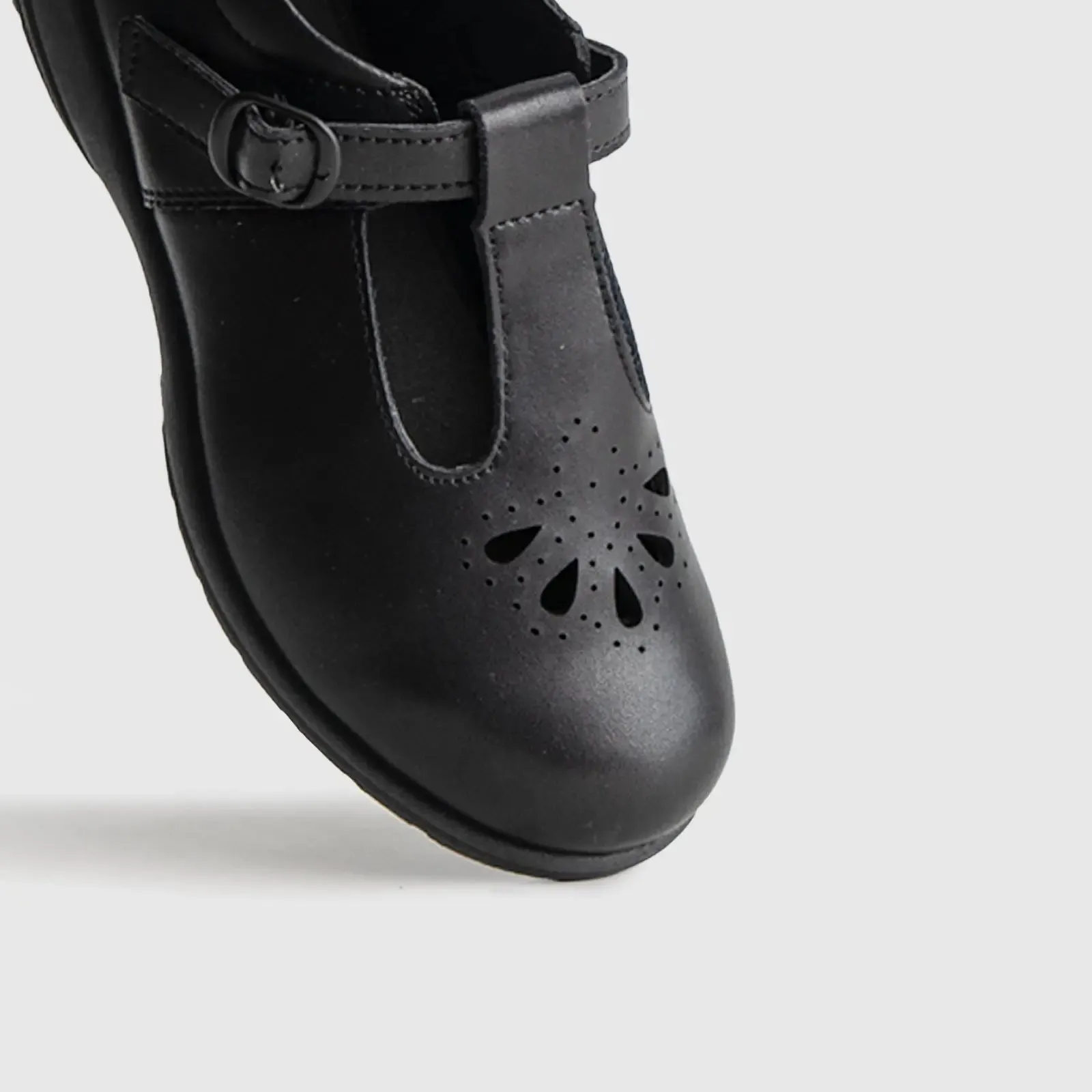 Crown Girls Youths T-Strap School Shoe