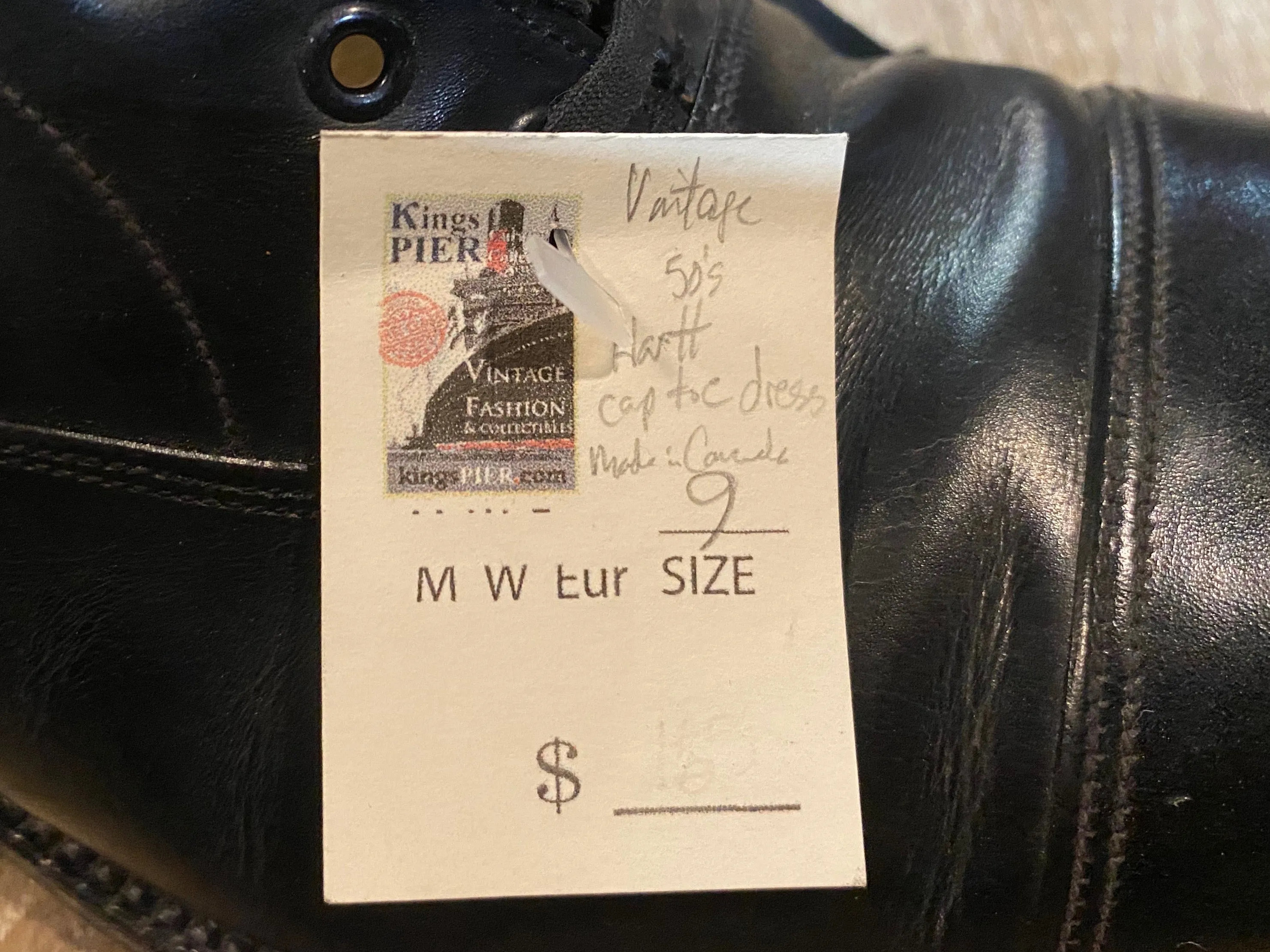 Hartt Oxford Shoes 9M 42 (Canada)