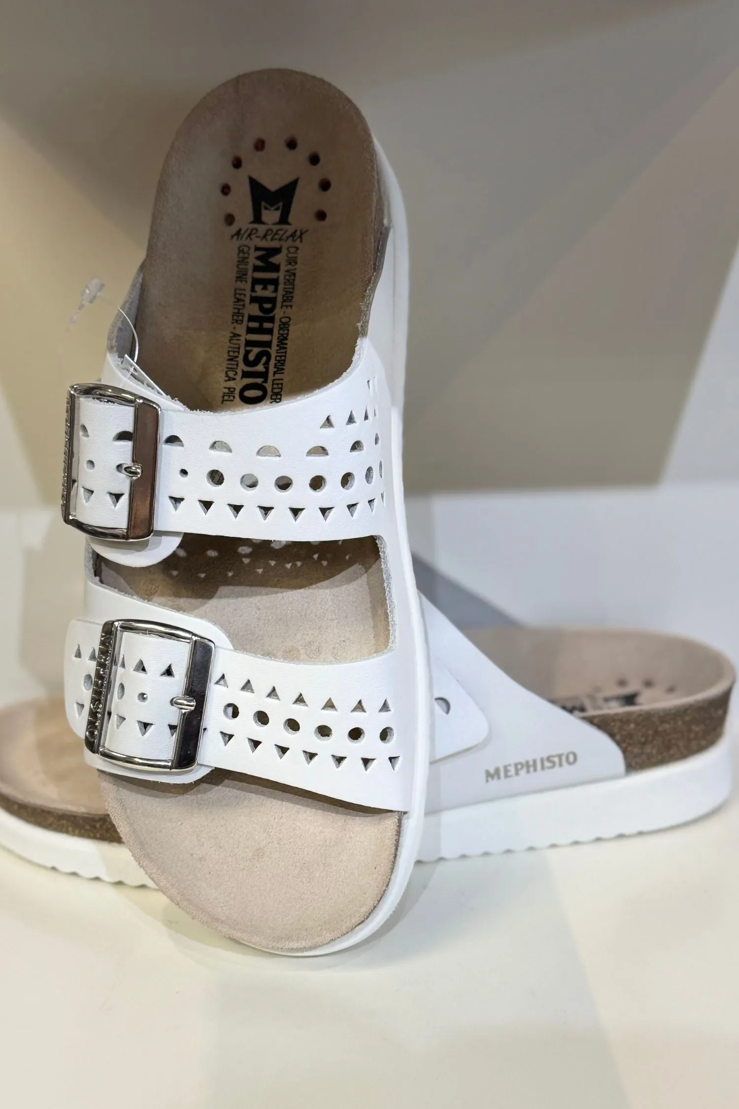 Mephisto Flat Sandal - Style Hester Perf