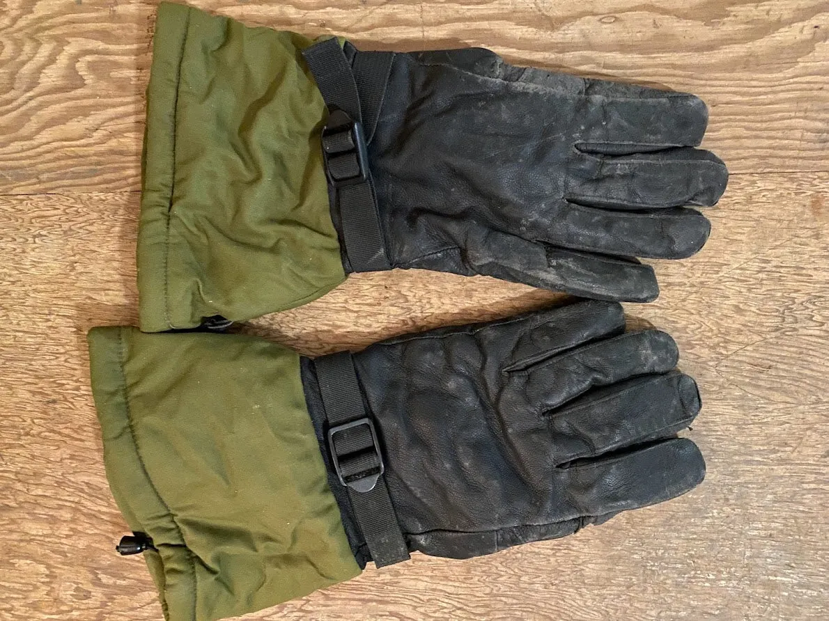 Vintage Canadian Forces Gore-Tex Insulated Arctic Leather Gloves *Gr8 Glv*