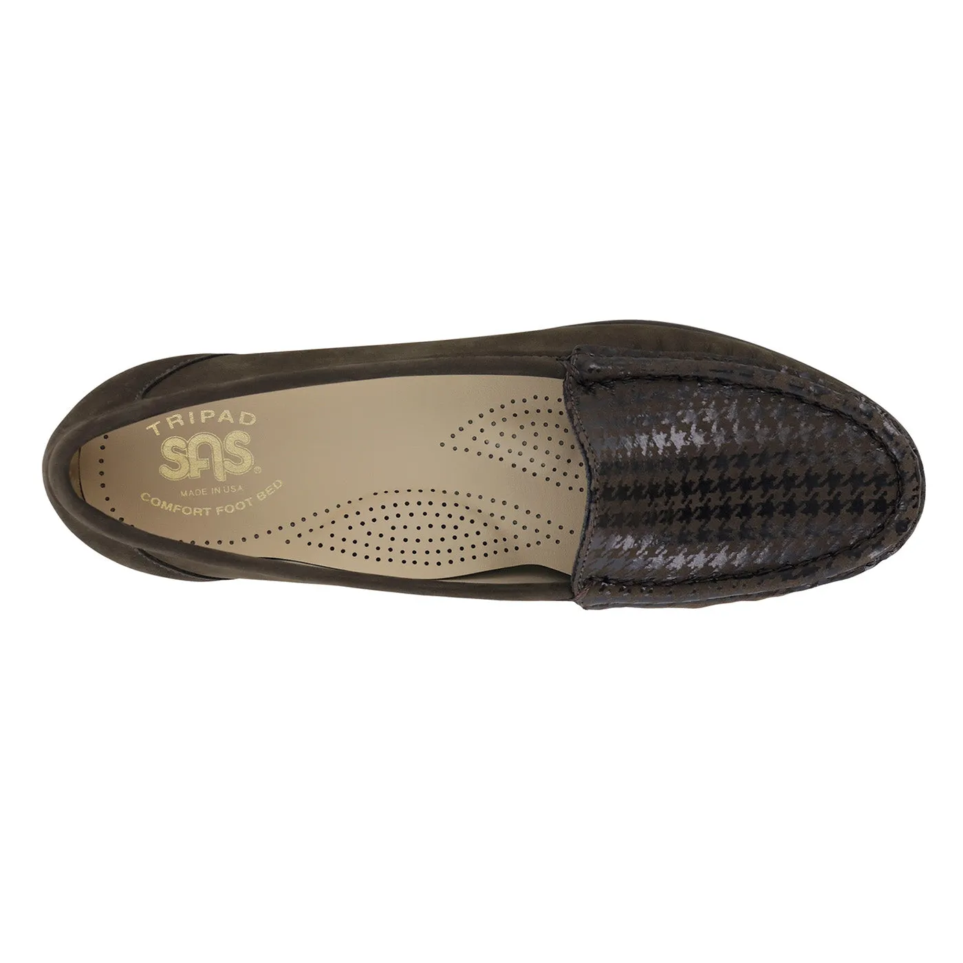 Women's Simplify Slip On Loafer Brown Tetris